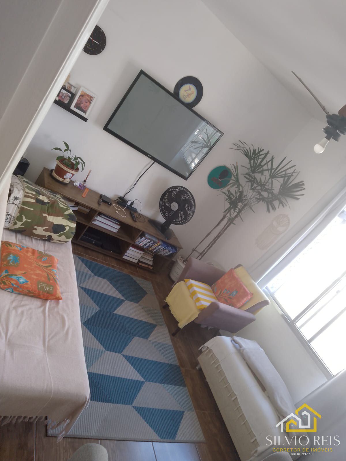 1d0e968a-b2f2-4aec-a808-6b82e74b5a15