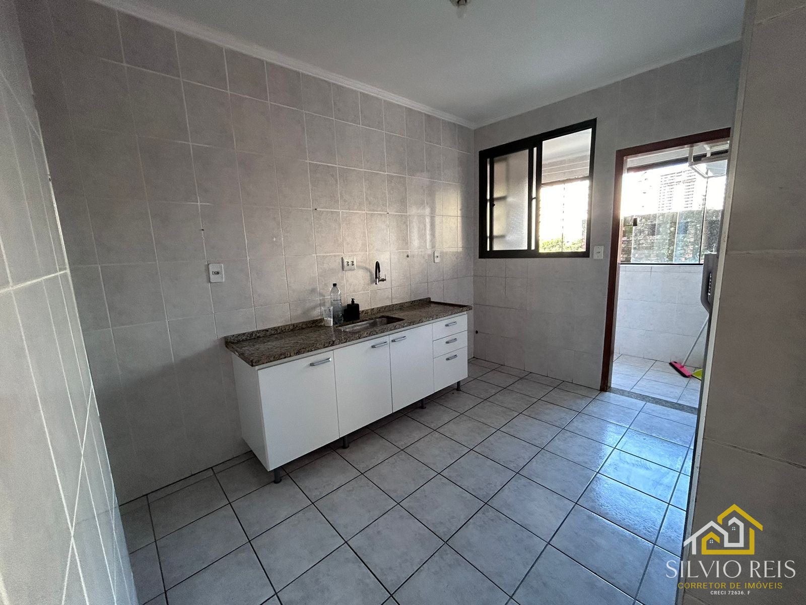 8f05920a-6a0b-4075-9347-564d13b7a534