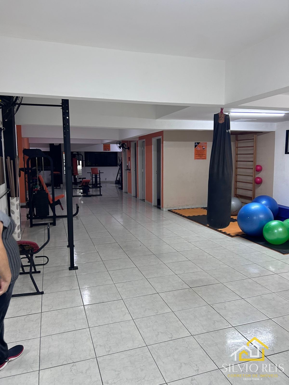 b54e45de-b90f-431f-a4d2-3d7950979233