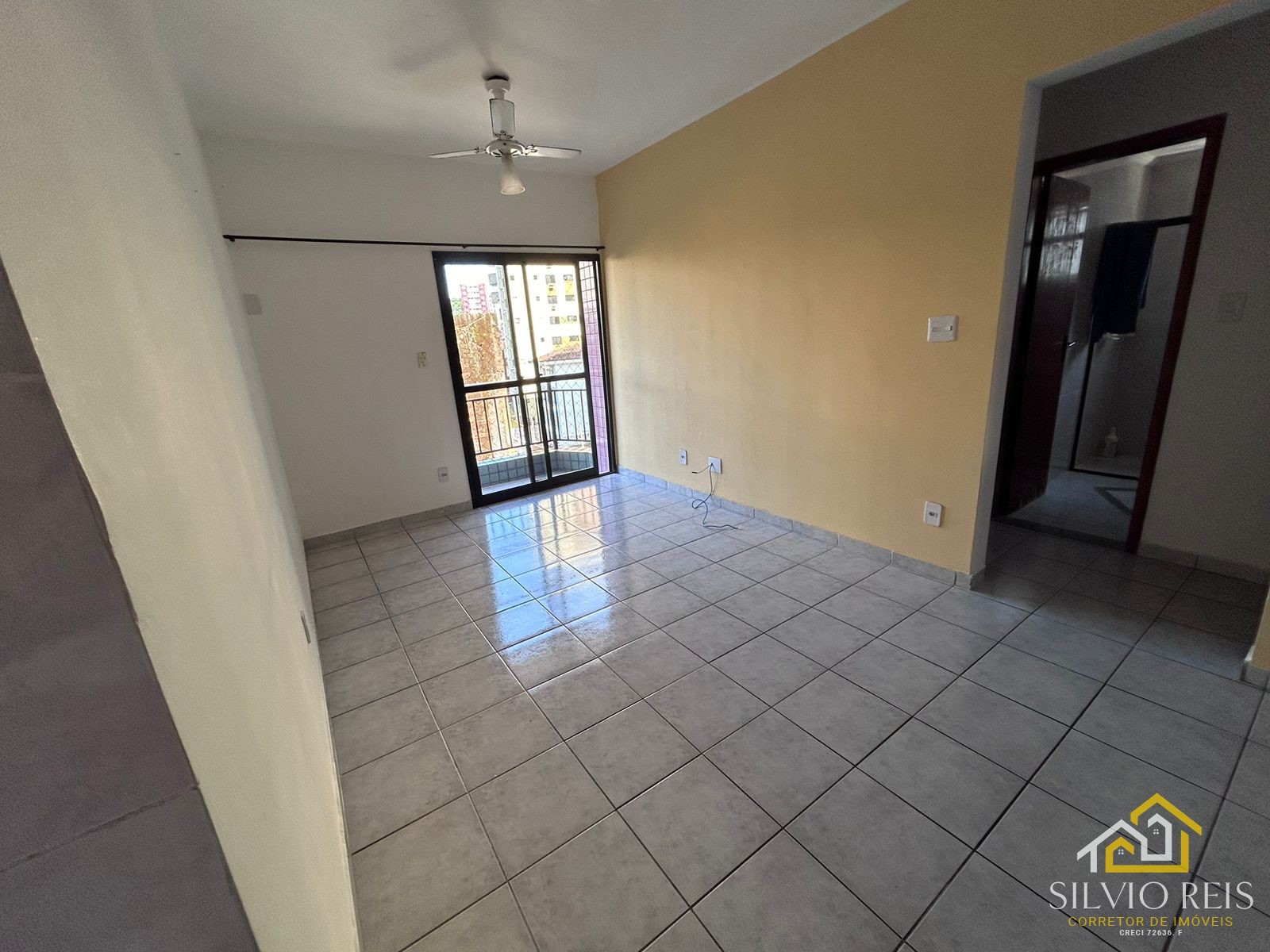 e6af6440-c8d5-4be2-ac71-ecee41f994b7