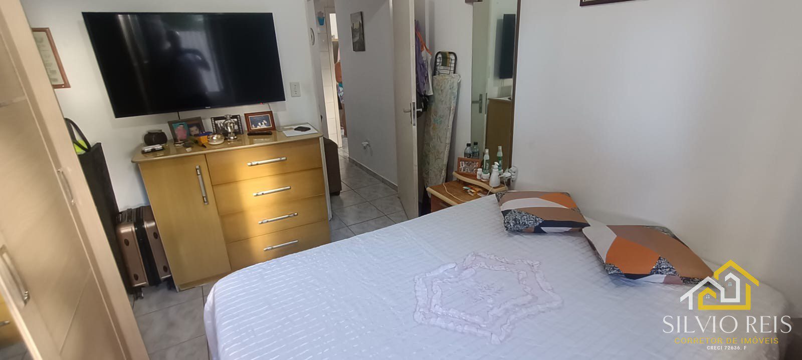 2d7201a5-db6d-4278-b01a-41c397f6fed1