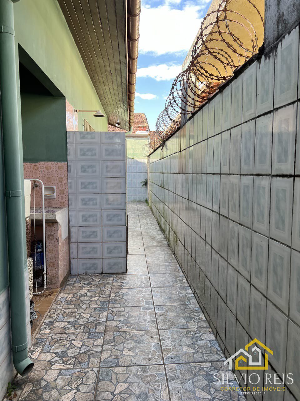 a882846c-fe31-4825-8e44-4eae52315462