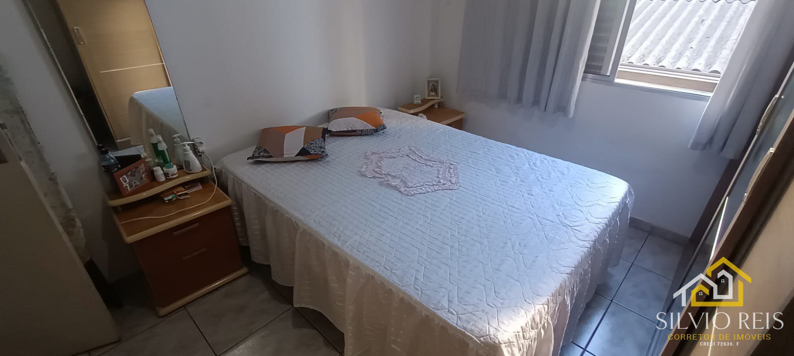 ad7432e6-7b38-4532-80d5-f8b0345cb5fa