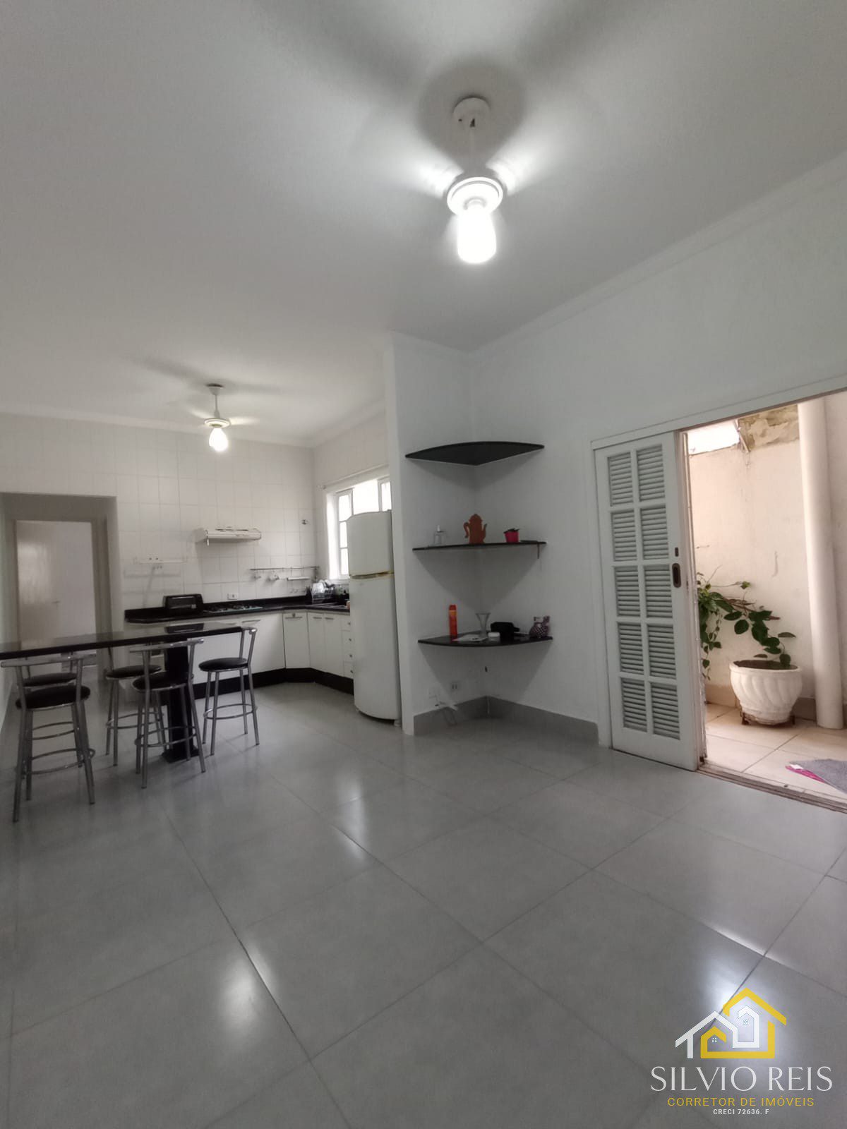 WhatsApp Image 2025-04-04 at 15.54.02 (2)