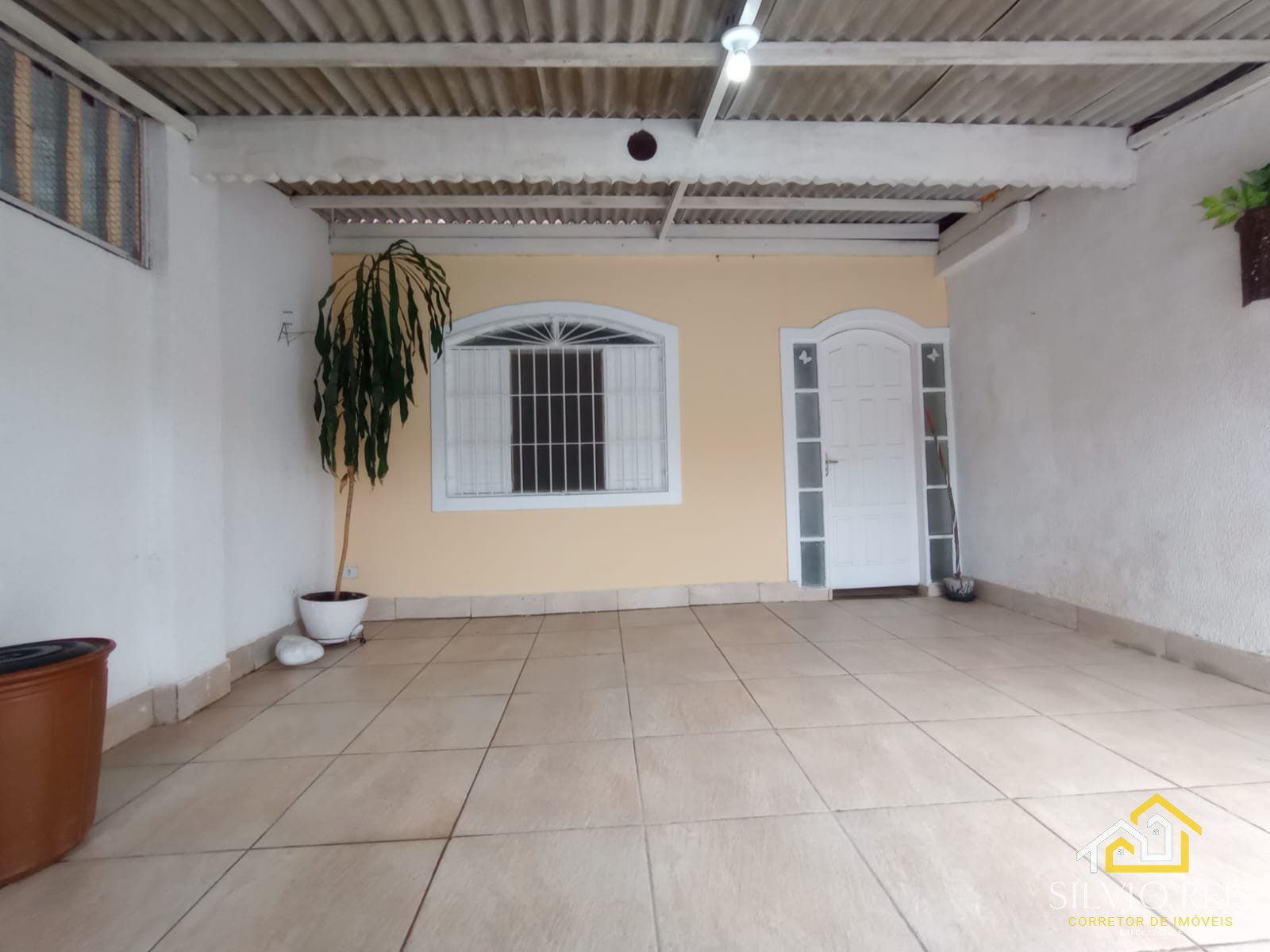 WhatsApp Image 2025-04-04 at 15.54.08 (1)