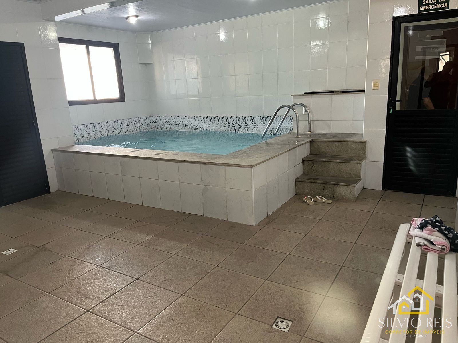 c0b0f6cb-25e2-49db-9e65-175df19c0edd