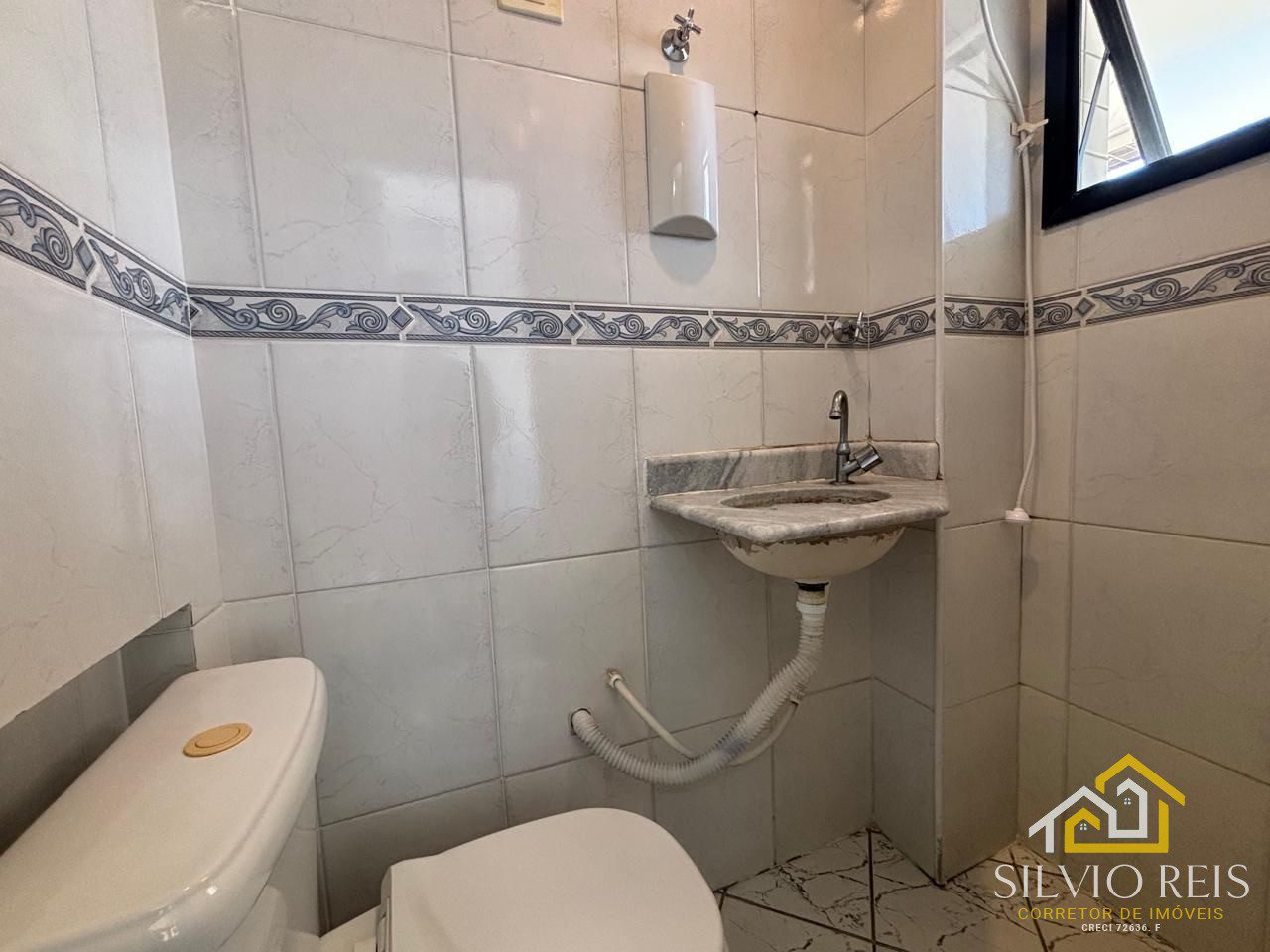 df2ad50e-9ebf-4f06-a260-1b6f1bd77961