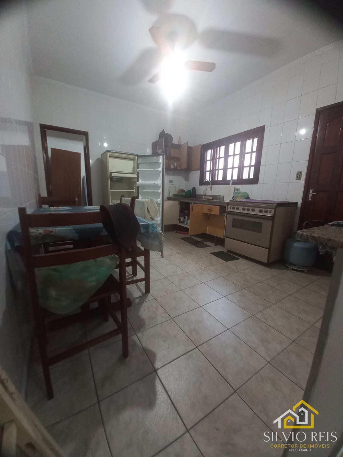 ce14eca0-dd03-4c6f-a10d-dc325bf8698c