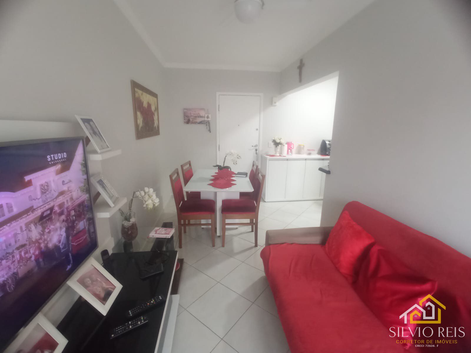 24d3c5bf-065c-4b8e-822c-eff48e1dc0c1