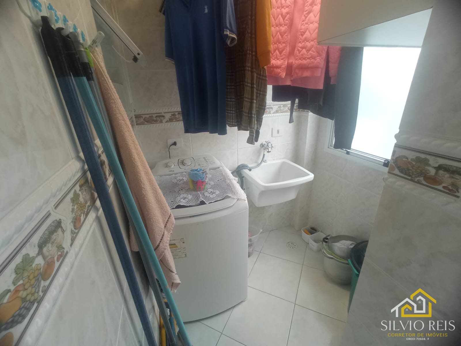 d4d8c5a6-ab3f-4ffc-8622-2b43c3937ee4