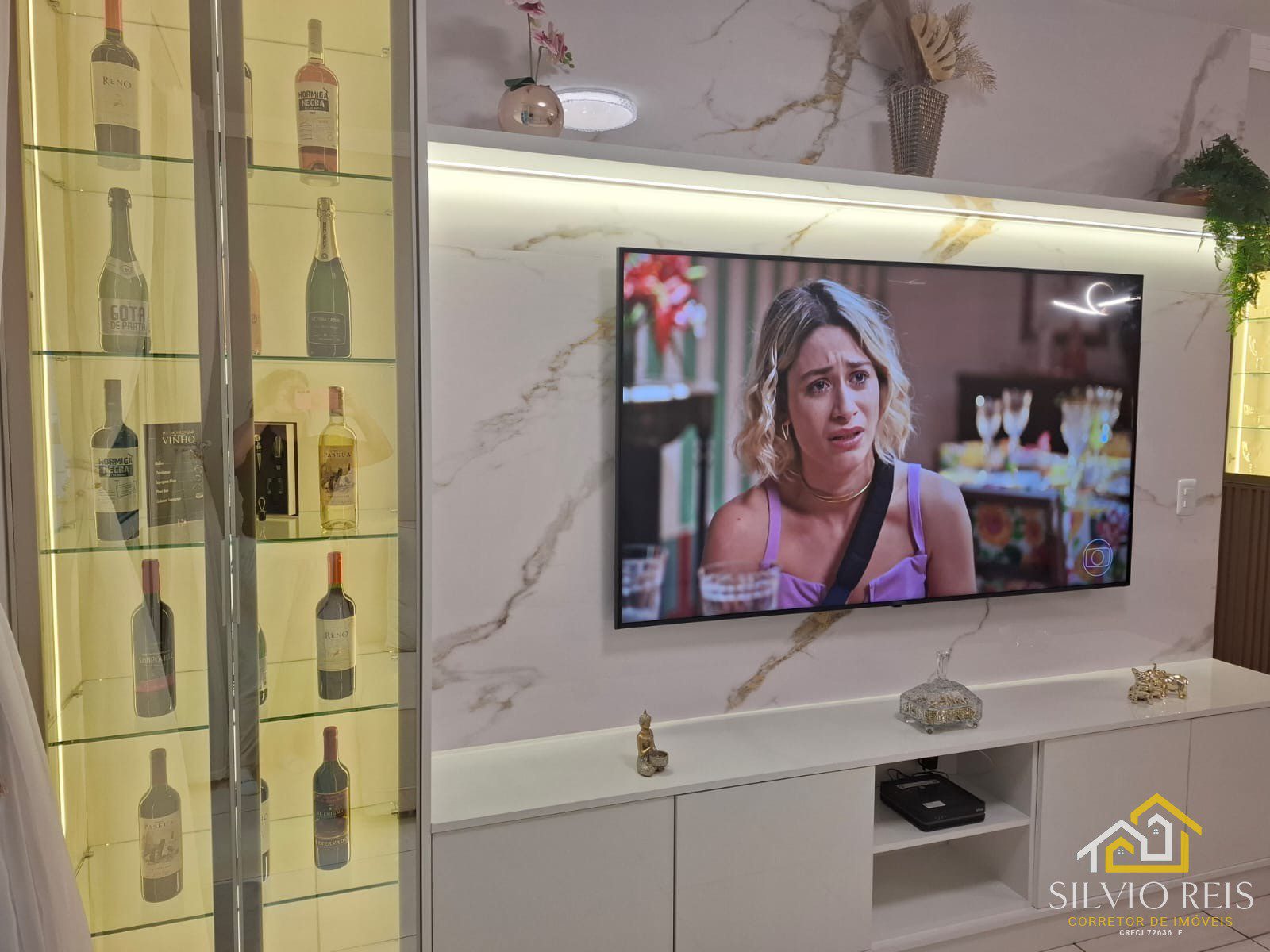 1de5beca-2acb-4d9d-bc9f-1efc95d84010